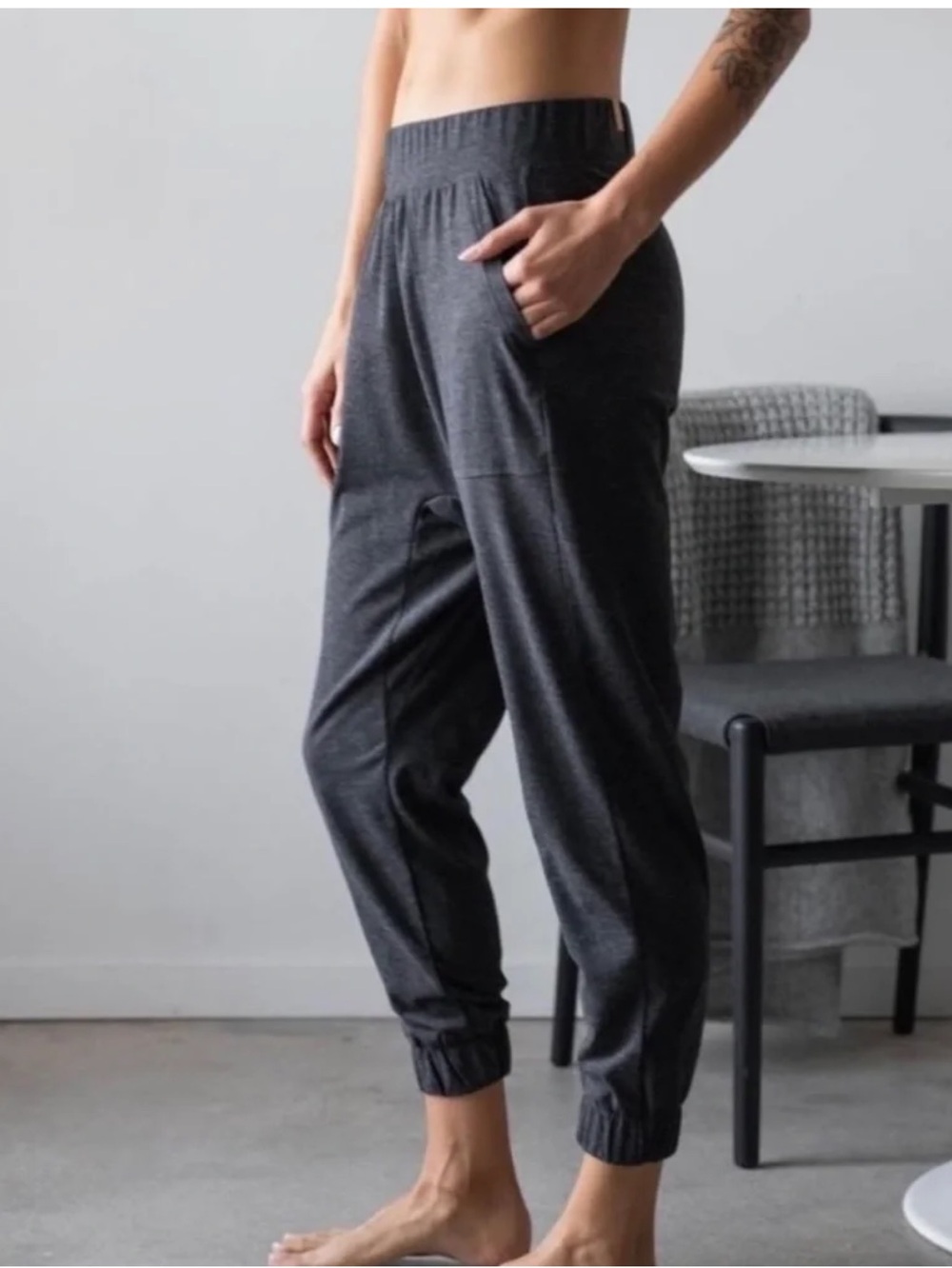 NWOT LUNYA IT’S THE RESTORE DRAPED JOGGER